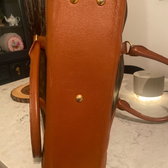 🤍 SOLD 🤍 Louis Vuitton Weekender Tote - Picture 3 of 9